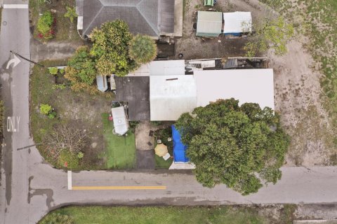 Villa ou maison à Pompano Beach, Floride 3 chambres, 109.07 m2 № 2145995