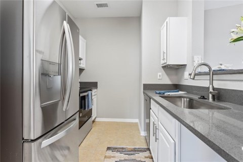 Купить кондоминиум в Тампа, Флорида 4 комнаты, 60.76м2, № 2369216 - фото 2