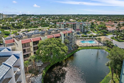 Снять в аренду кондоминиум в Юпитер, Флорида 1 спальня, 79.9м2, № 913049 - фото 1