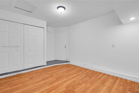 Villa ou maison à louer à Coral Springs, Floride: 3 chambres, 123.75 m2 № 2050127 - photo 25