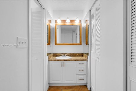 Villa ou maison à louer à Coral Springs, Floride: 3 chambres, 123.75 m2 № 2050127 - photo 29