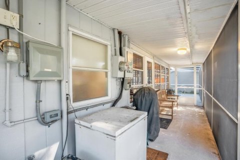Villa ou maison à vendre à Yalaha, Floride: 2 chambres, 101.91 m2 № 2133701 - photo 24