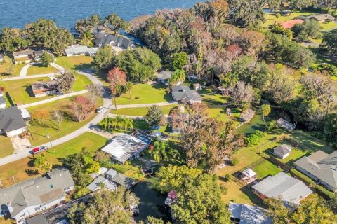 Villa ou maison à vendre à Yalaha, Floride: 2 chambres, 101.91 m2 № 2133701 - photo 5