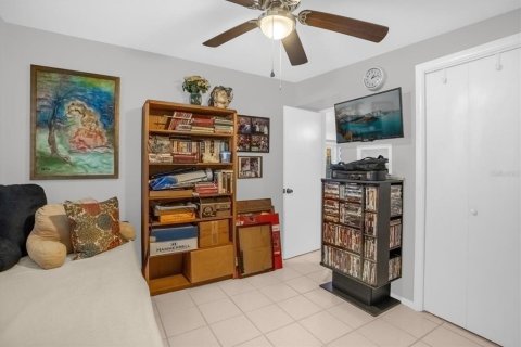 Villa ou maison à vendre à Yalaha, Floride: 2 chambres, 101.91 m2 № 2133701 - photo 18