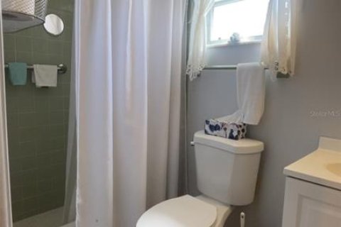 Villa ou maison à louer à Englewood, Floride: 2 chambres, 99.41 m2 № 1882789 - photo 23