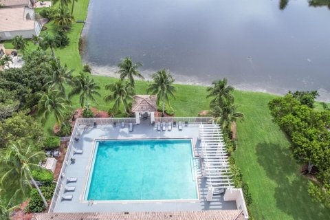 Casa en venta en Boynton Beach, Florida, 3 dormitorios, 161.09 m2 № 1168910 - foto 1