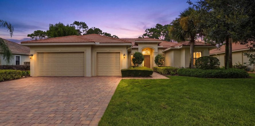 Villa ou maison à Jensen Beach, Floride 4 chambres, 284 m2 № 2190266