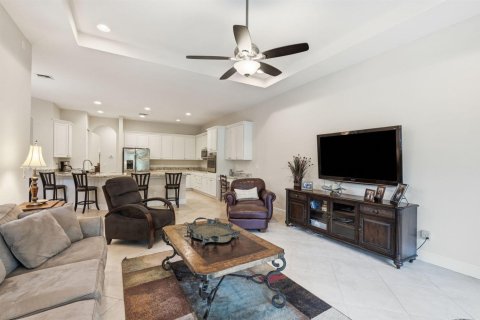 Villa ou maison à vendre à Jensen Beach, Floride: 4 chambres, 284 m2 № 2190266 - photo 17