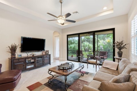 Villa ou maison à vendre à Jensen Beach, Floride: 4 chambres, 284 m2 № 2190266 - photo 18