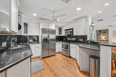 Casa en venta en Lighthouse Point, Florida, 3 dormitorios, 197.42 m2 № 2181209 - foto 24