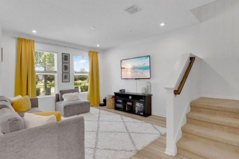 Townhouse in Orlando, Florida 3 bedrooms, 140.84 sq.m. № 2231595 - photo 12