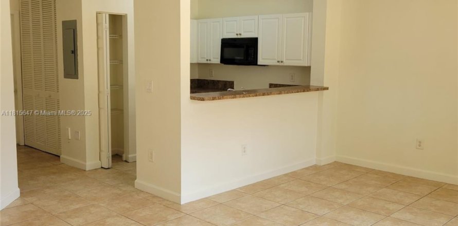 Condo à Homestead, Floride, 3 chambres № 1768301