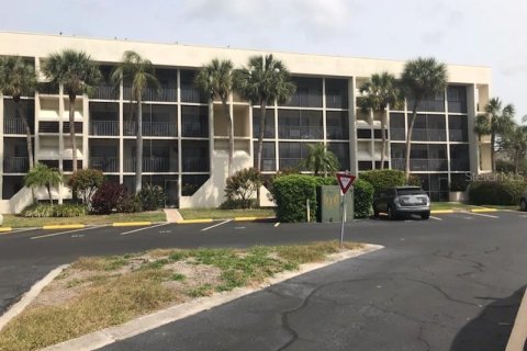 Condominio en venta en Bradenton, Florida, 2 dormitorios, 109.44 m2 № 1048767 - foto 3