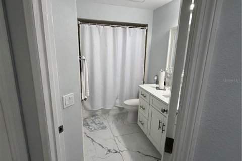 Villa ou maison à vendre à Kissimmee, Floride: 4 chambres, 171.03 m2 № 2227256 - photo 24