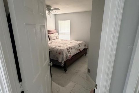 Villa ou maison à vendre à Kissimmee, Floride: 4 chambres, 171.03 m2 № 2227256 - photo 28