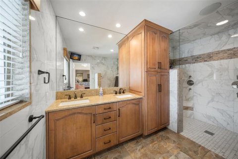 Casa en venta en Sarasota, Florida, 3 dormitorios, 308.81 m2 № 2295176 - foto 25