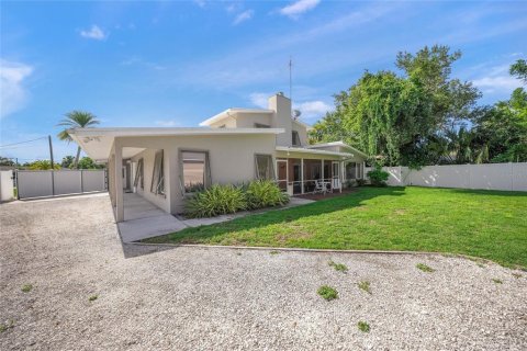 Casa en venta en Sarasota, Florida, 3 dormitorios, 308.81 m2 № 2295176 - foto 10