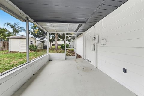 Villa ou maison à vendre à Lakeland, Floride: 3 chambres, 155.8 m2 № 2407115 - photo 15