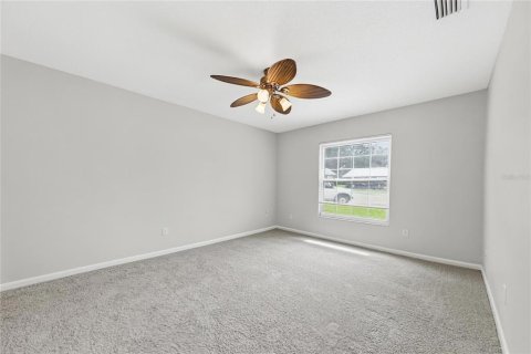 Villa ou maison à vendre à Lakeland, Floride: 3 chambres, 155.8 m2 № 2407115 - photo 8