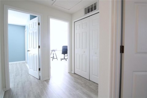 Снять в аренду таунхаус в Орландо, Флорида 3 спальни, 128.76м2, № 1647805 - фото 16