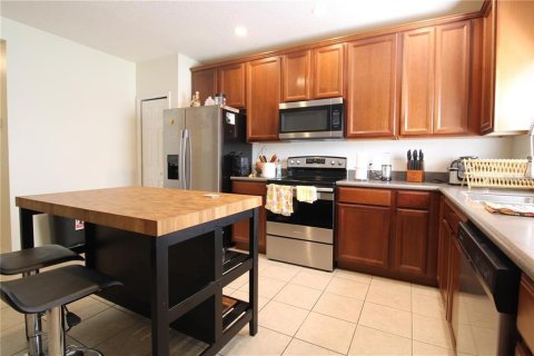 Снять в аренду таунхаус в Орландо, Флорида 3 спальни, 128.76м2, № 1647805 - фото 5