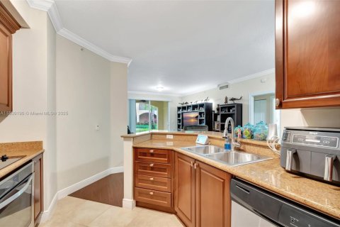 Condo in Boynton Beach, Florida, 2 bedrooms  № 1779099 - photo 12