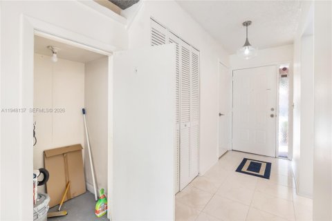 Touwnhouse à vendre à Coconut Creek, Floride: 2 chambres, 124.77 m2 № 2089066 - photo 22
