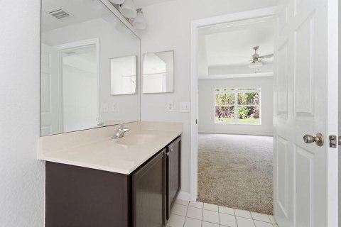 House in Port St. Lucie, Florida 3 bedrooms, 165.37 sq.m. № 2083279 - photo 20