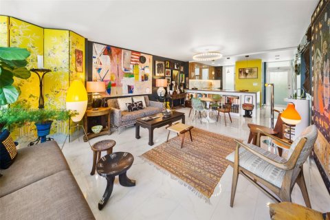 Condo in Miami Beach, Florida, 1 bedroom № 1932695 - photo 6