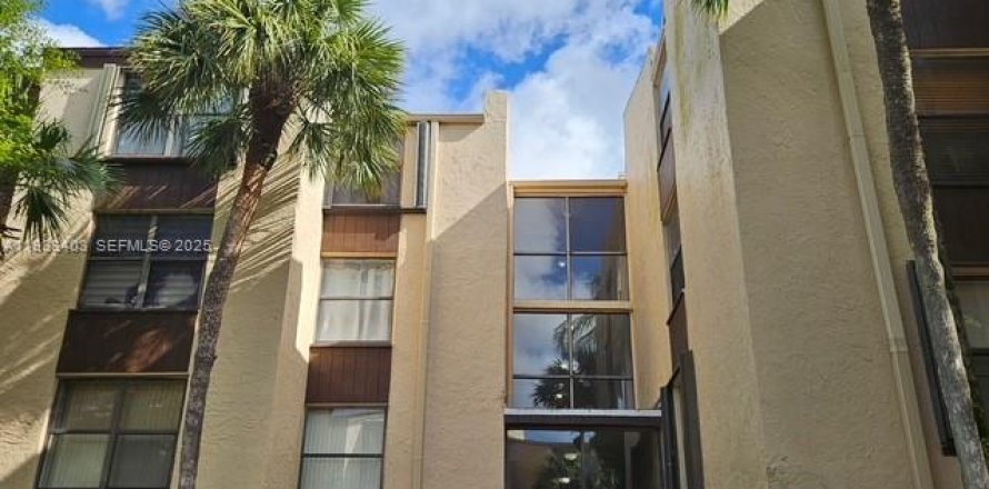 Condo in Miami, Florida, 1 bedroom  № 1991225