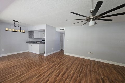 Copropriété à vendre à Clearwater, Floride: 2 chambres, 110.09 m2 № 2197469 - photo 8