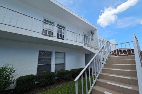 Copropriété à vendre à Clearwater, Floride: 2 chambres, 110.09 m2 № 2197469 - photo 2