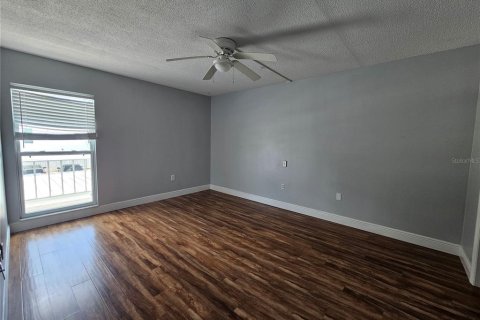 Copropriété à vendre à Clearwater, Floride: 2 chambres, 110.09 m2 № 2197469 - photo 15