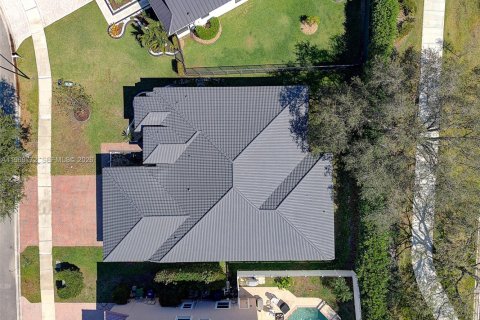 Casa en venta en Coral Springs, Florida, 5 dormitorios, 239.41 m2 № 2030579 - foto 28