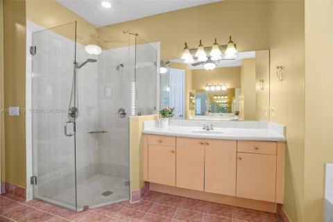 Casa en venta en Coral Springs, Florida, 5 dormitorios, 239.41 m2 № 2030579 - foto 18