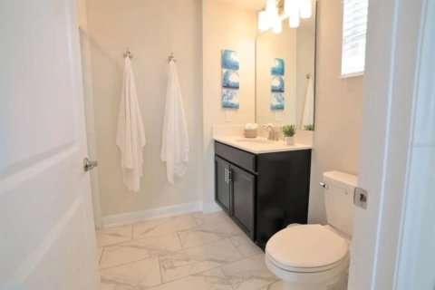 Adosado en alquiler en Kissimmee, Florida, 5 dormitorios, 201.41 m2 № 1879416 - foto 11