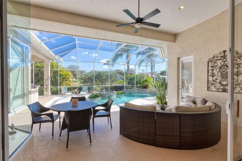 Villa ou maison à vendre à University Park, Floride: 3 chambres, 311.78 m2 № 2418397 - photo 10