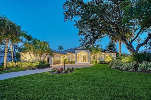 Villa ou maison à vendre à University Park, Floride: 3 chambres, 311.78 m2 № 2418397 - photo 3