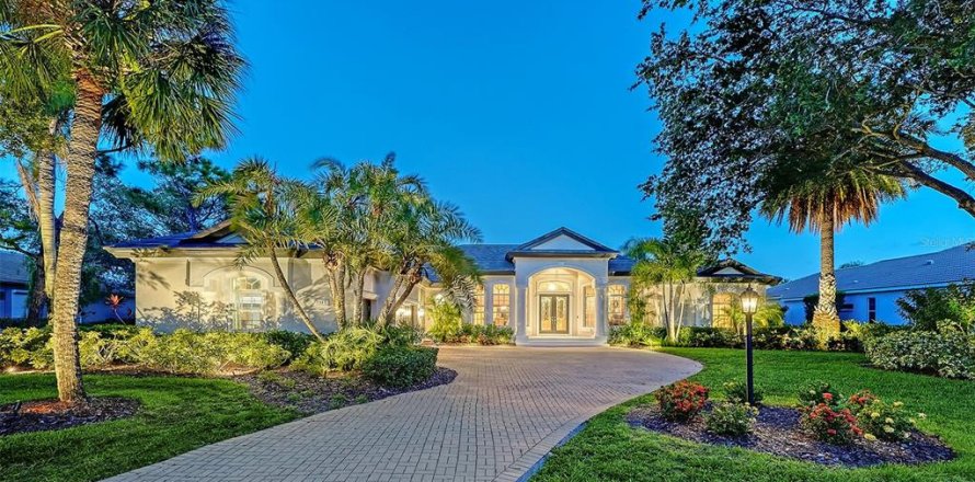 Villa ou maison à University Park, Floride 3 chambres, 311.78 m2 № 2418397