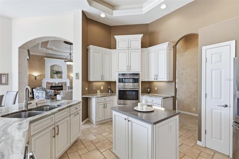 Villa ou maison à vendre à University Park, Floride: 3 chambres, 311.78 m2 № 2418397 - photo 25