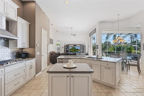 Villa ou maison à vendre à University Park, Floride: 3 chambres, 311.78 m2 № 2418397 - photo 27
