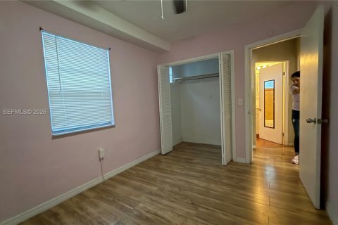 Villa ou maison à louer à Lake Worth, Floride: 3 chambres, 180.97 m2 № 1996405 - photo 11