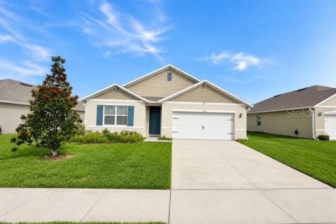 House in Sanford, Florida 4 bedrooms, 169.45 sq.m. № 2267517