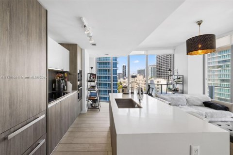 Condominio en venta en Miami, Florida, 2 dormitorios, 98.48 m2 № 2021445 - foto 7