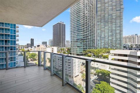 Condominio en venta en Miami, Florida, 2 dormitorios, 98.48 m2 № 2021445 - foto 15