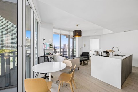 Condominio en venta en Miami, Florida, 2 dormitorios, 98.48 m2 № 2021445 - foto 12