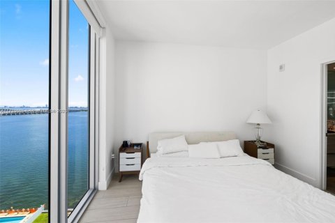 Condominio en venta en Miami, Florida, 2 dormitorios, 98.48 m2 № 2021445 - foto 17
