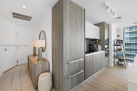 Condominio en venta en Miami, Florida, 2 dormitorios, 98.48 m2 № 2021445 - foto 6