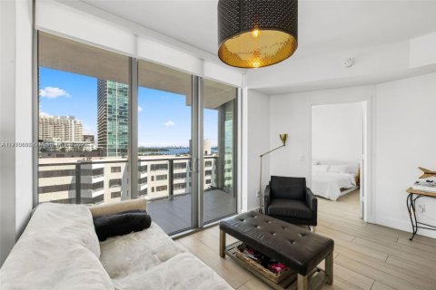 Condominio en venta en Miami, Florida, 2 dormitorios, 98.48 m2 № 2021445 - foto 13