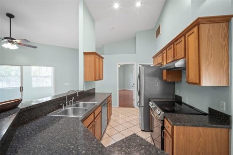Villa ou maison à vendre à Palm Bay, Floride: 3 chambres, 149.67 m2 № 2289777 - photo 7